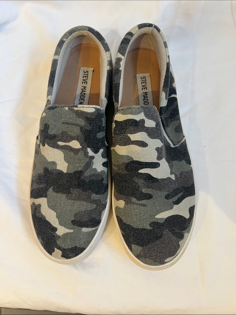 Steve Madden Slip-On Camo Sneakers - Green/Gray/Black